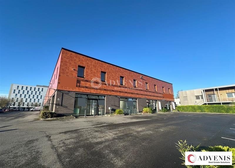 Location entrepot 1051 m² divisibles à partir de 281 m²