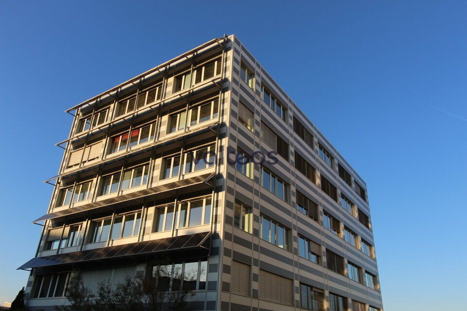 Location bureaux 137.25 m² non divisibles