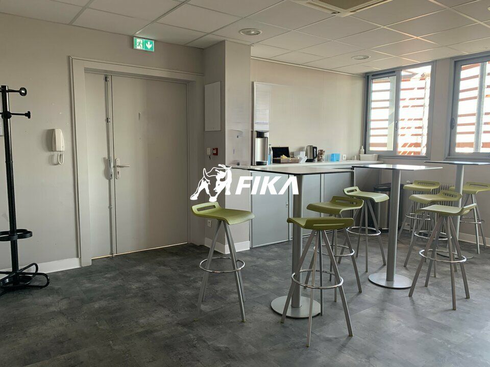 A LOUER BUREAUX -234 m² - (31000) TOULOUSE /CANAL du MIDI