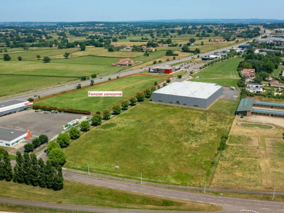 Vente terrain 17100 m² divisibles à partir de 2000 m²