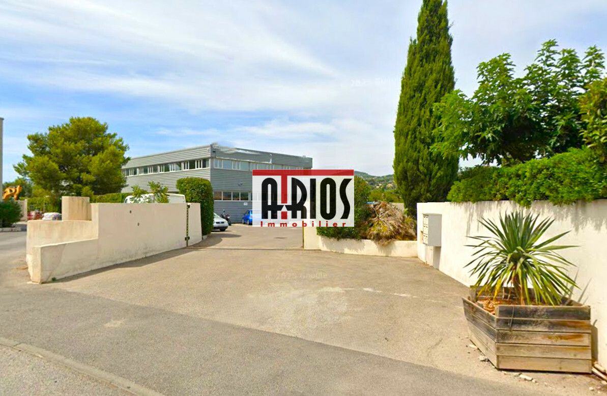 Location bureaux 325 m² non divisibles