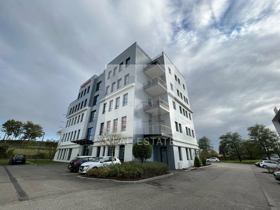 Location bureaux 166 m² non divisibles