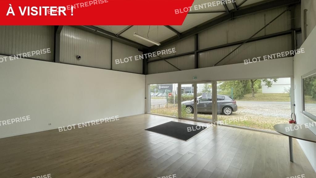 Location entrepôts 196 m² non divisibles