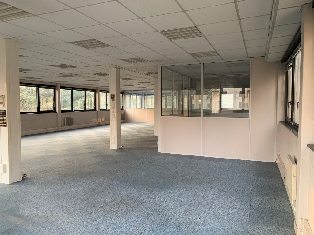 Location bureaux 253 m² non divisibles