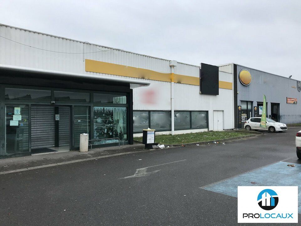 Location local commercial 660 m² non divisibles