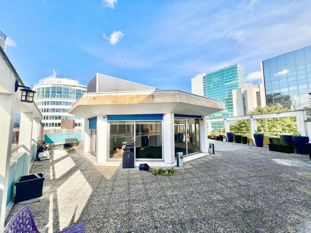 Location bureaux 470 m² divisibles à partir de 110 m²