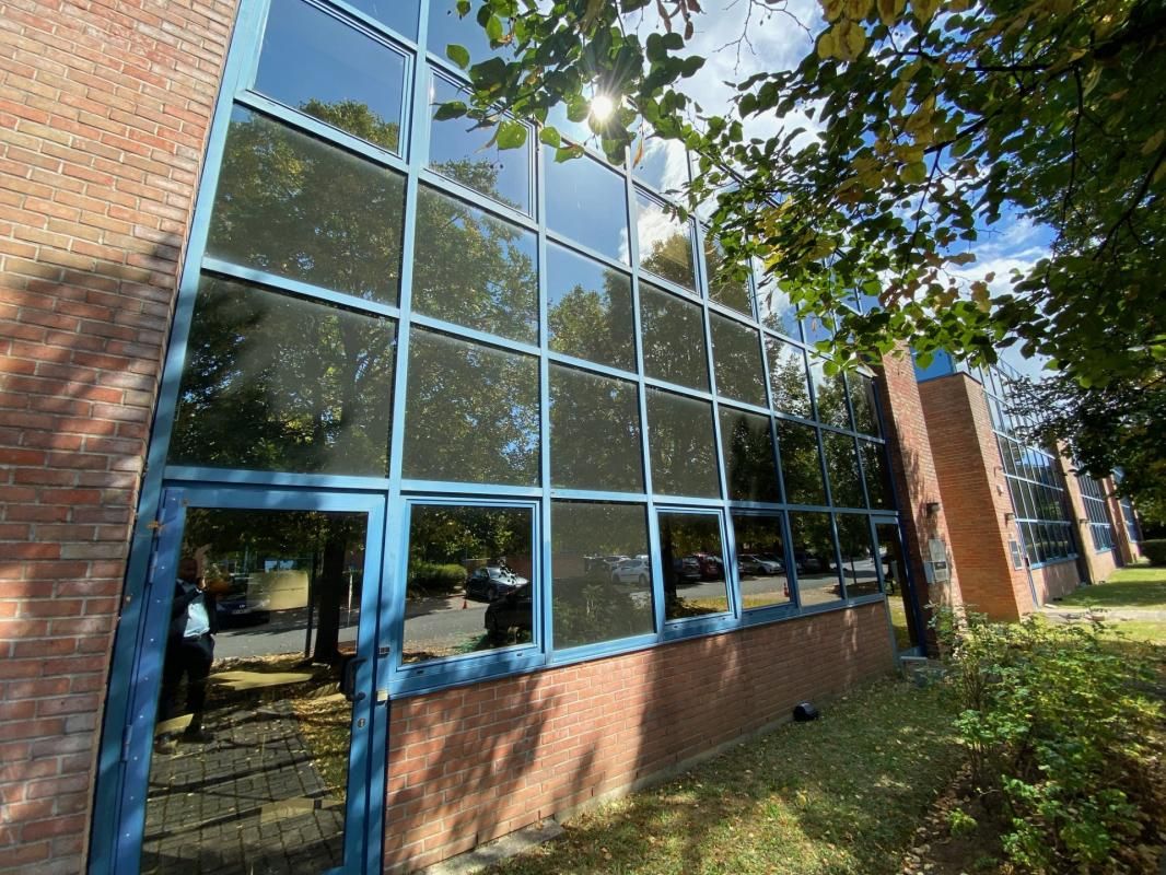 Location bureaux 150 m² non divisibles