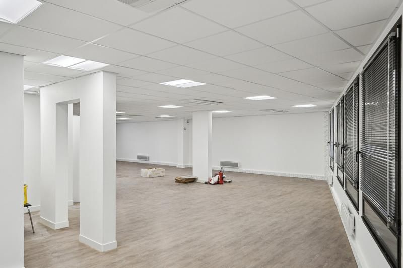 Location bureaux 186 m² non divisibles