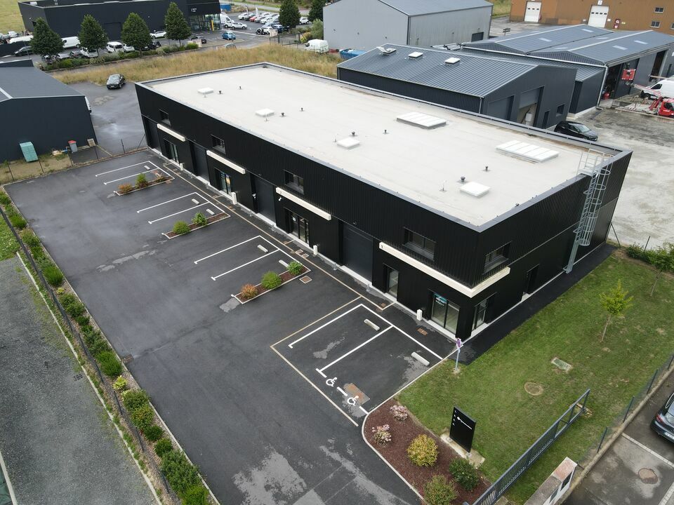 Vente local d''activites 188 m² non divisibles
