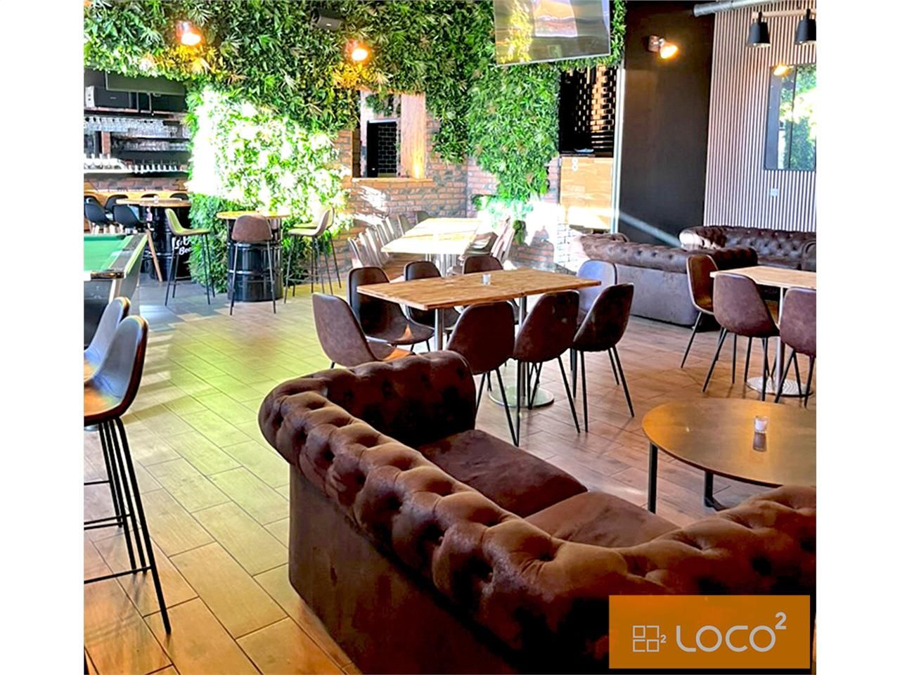 Location local commercial 150.00 m² à CUGNAUX