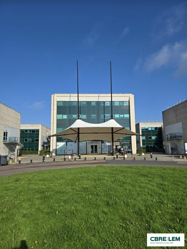 Location bureaux 121 m² non divisibles