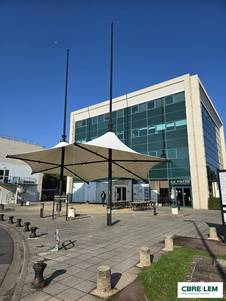 Location bureaux 169 m² non divisibles