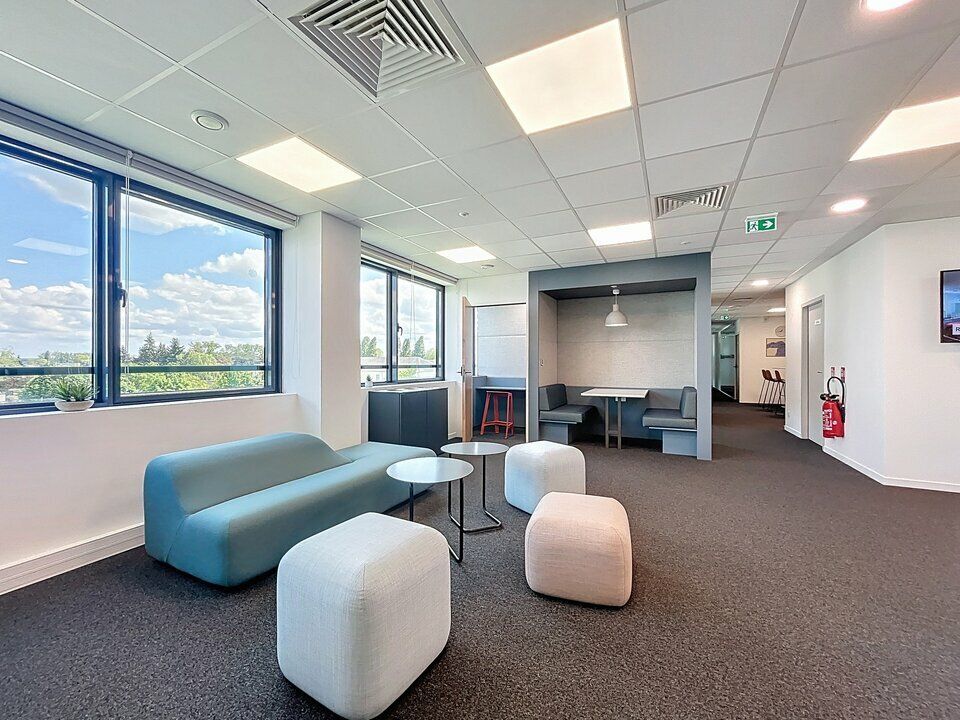 Location bureaux 500 m² divisibles à partir de 4 m²