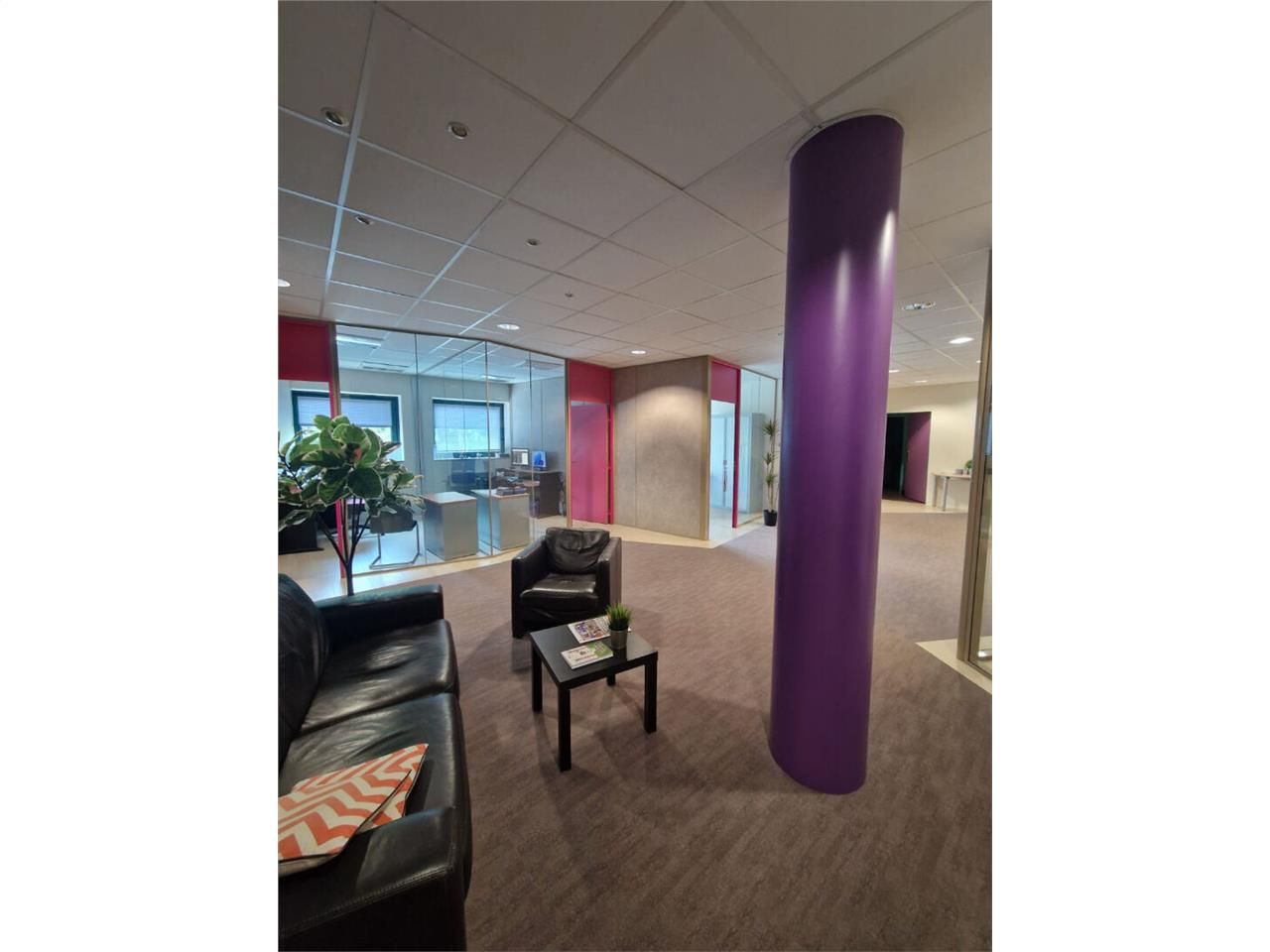 Location bureaux 400.00 m² à CAEN