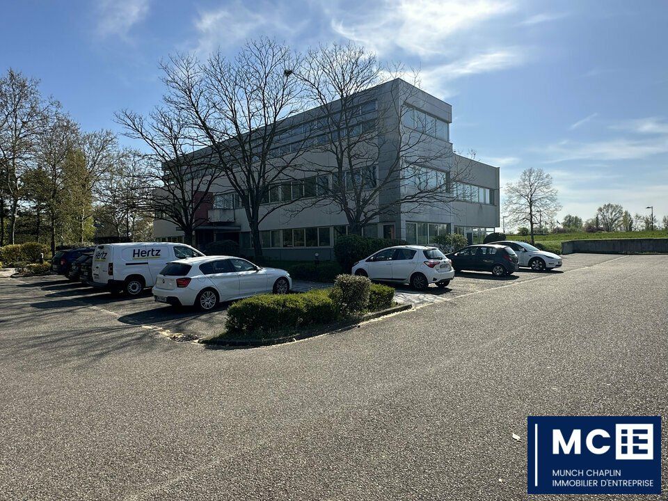 Location bureaux 333 m² divisibles à partir de 103 m²
