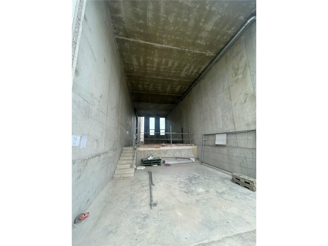 BORDEAUX NORD - LOCAUX ARTISANAUX NEUFS A LOUER