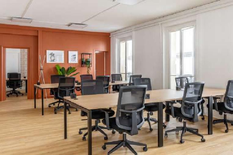 Location bureaux 240 m² à Paris