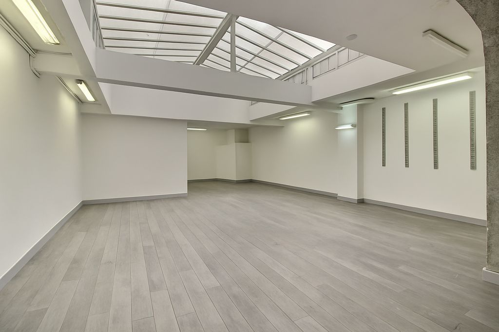 Location bureaux 380 m² non divisibles