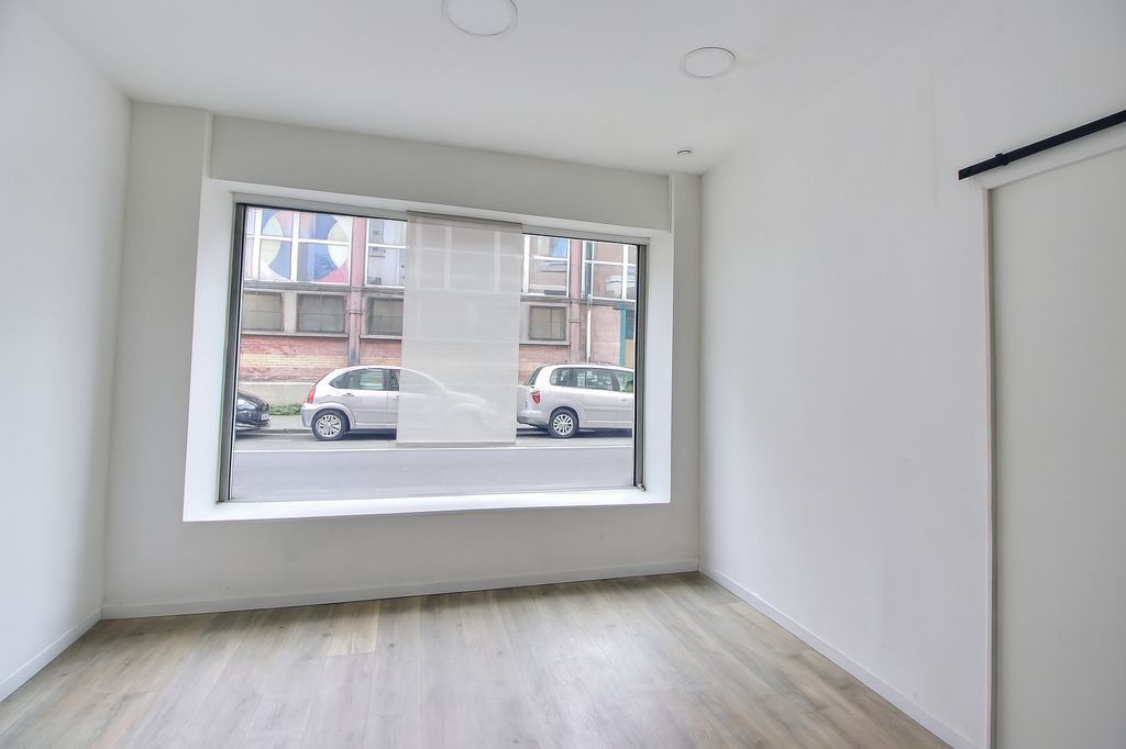 Location bureaux 380 m² non divisibles