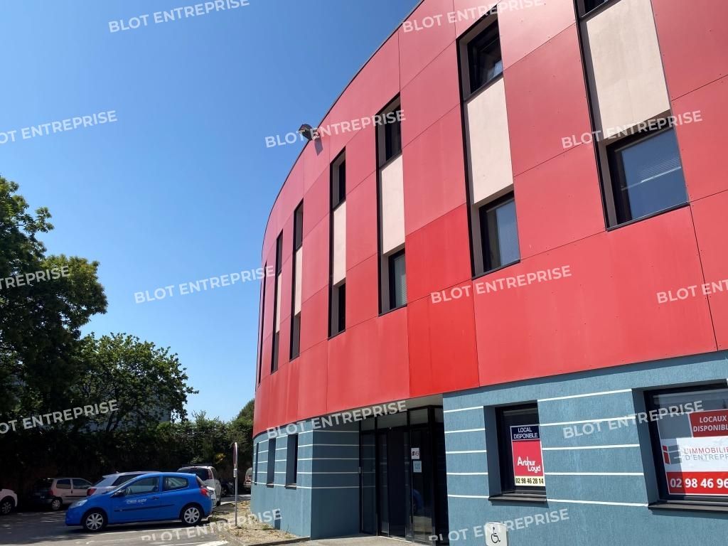 Location bureaux 80 m² non divisibles