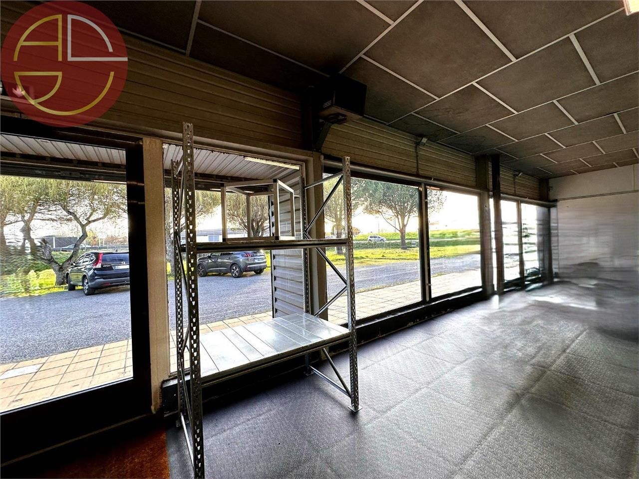 Location local 1750 m² à PINSAGUEL