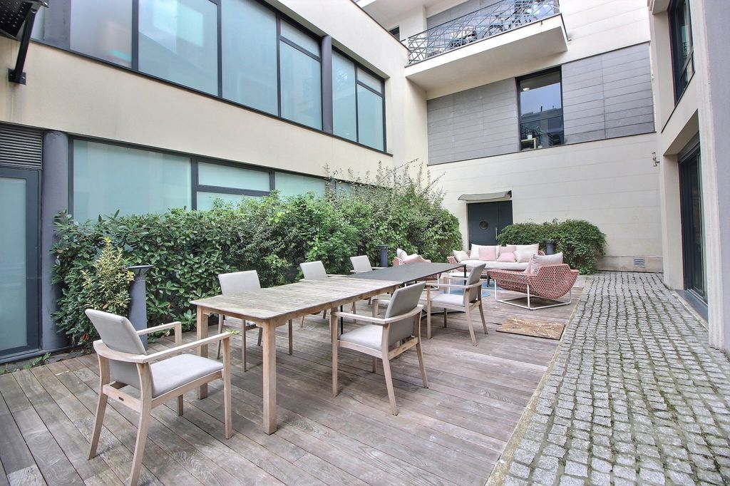 Location bureaux 594 m² divisibles à partir de 220 m²