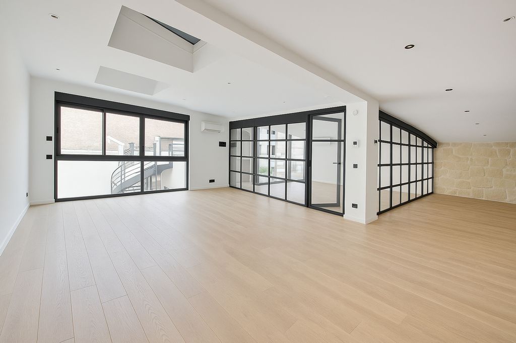 Location bureaux 594 m² divisibles à partir de 220 m²