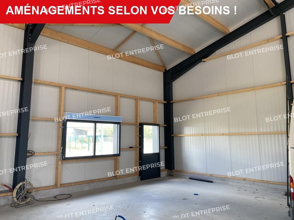 Location entrepôts 125 m² non divisibles