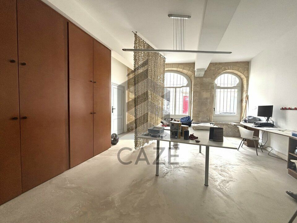 Location bureaux 80 m² non divisibles