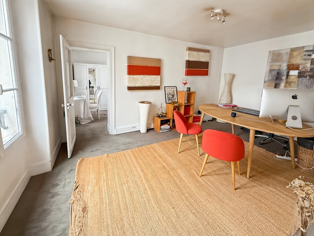 Location bureaux 75 m² non divisibles