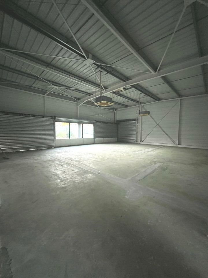 Vente entrepot 500 m² non divisibles