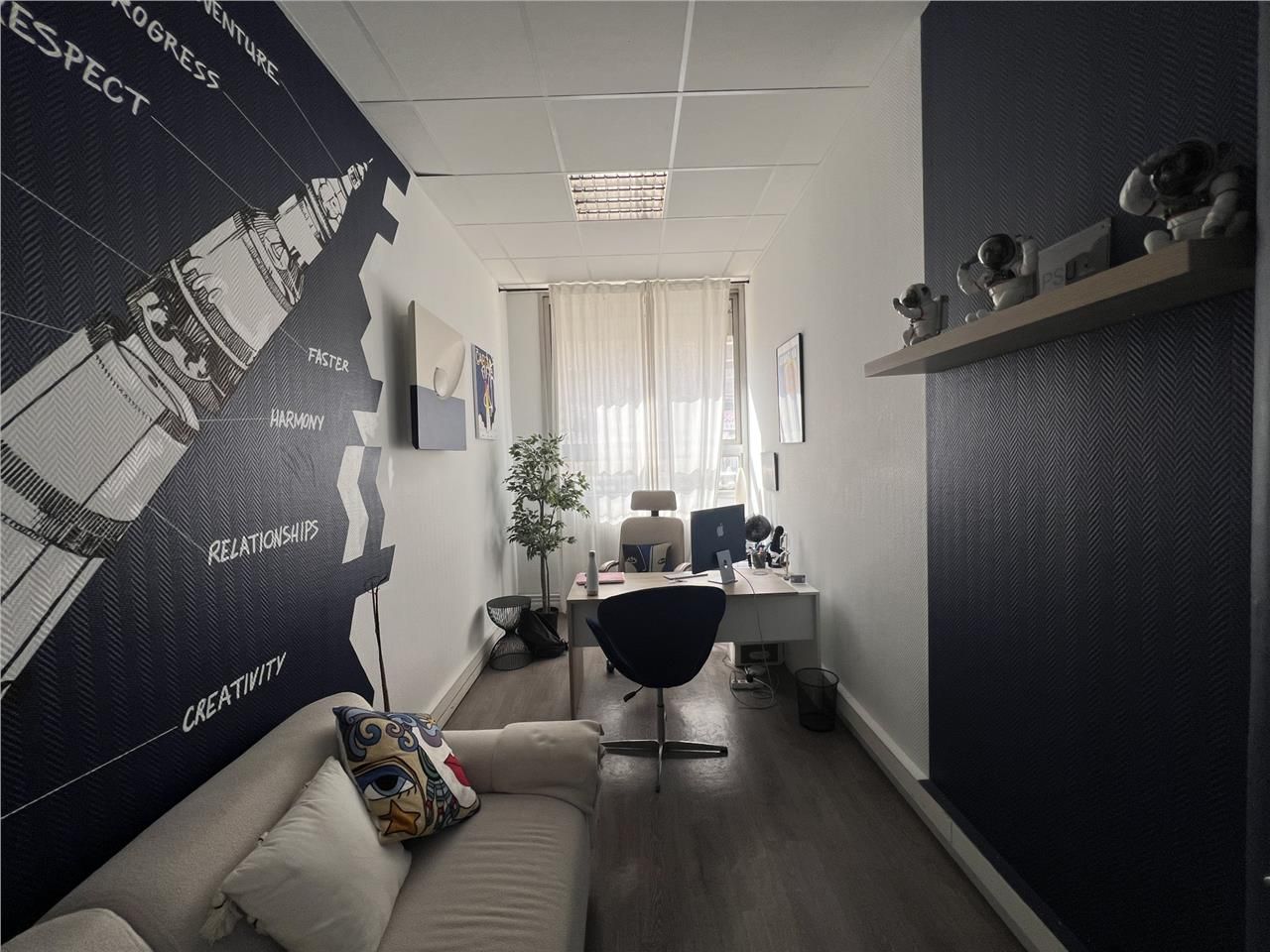 100 m² dispo à Reims