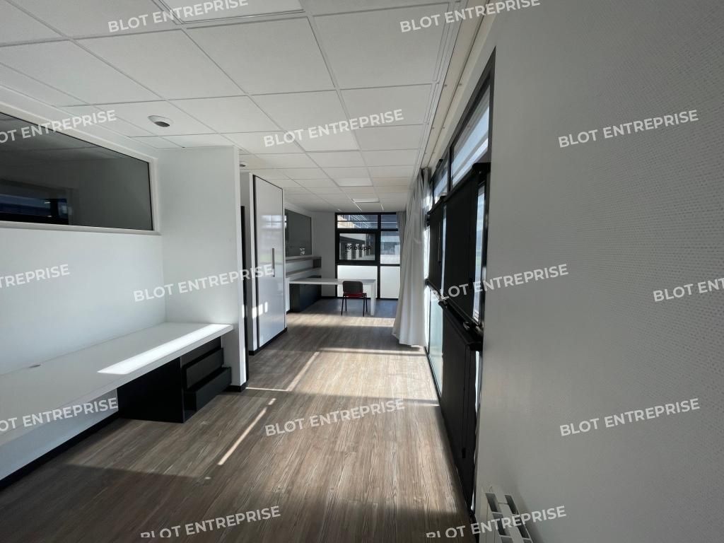 Vente bureaux 113 m² non divisibles