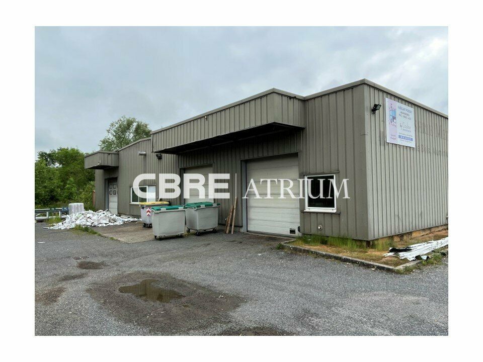 Local d'activité 1170 m² à vendre secteur Lapalisse