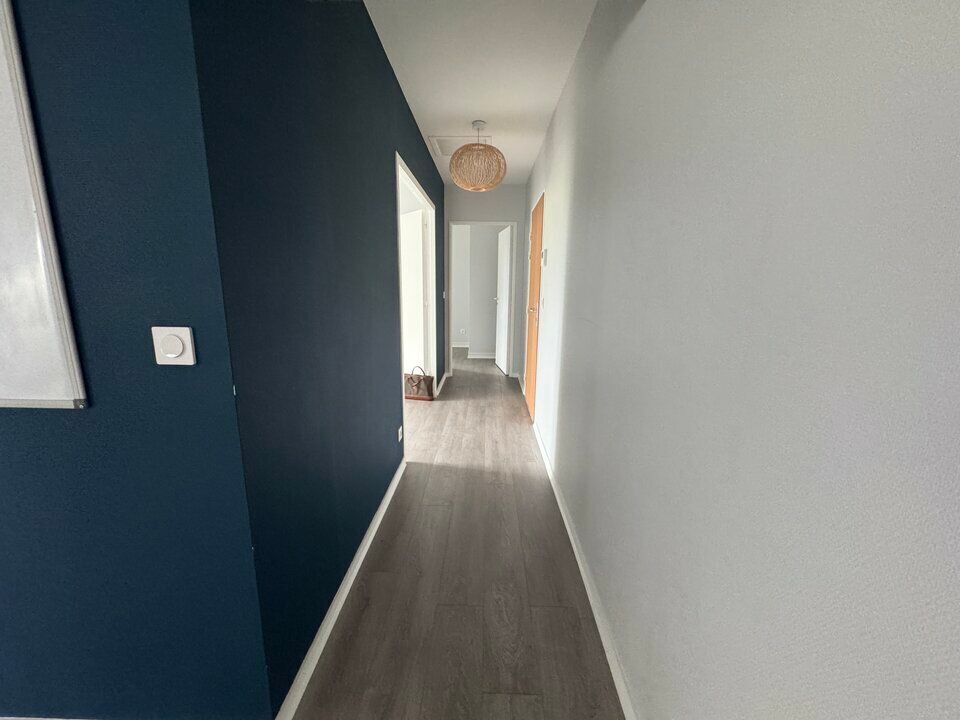 Location bureaux 85 m² non divisibles