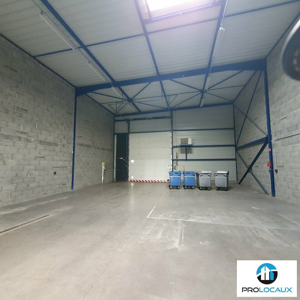 Location local d''activites 782 m² non divisibles