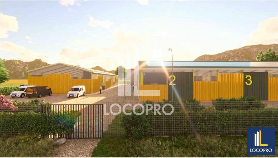 A VENDRE - ENSEMBLE INDUSTRIEL - 2 684 M2 - ENTREVAUX