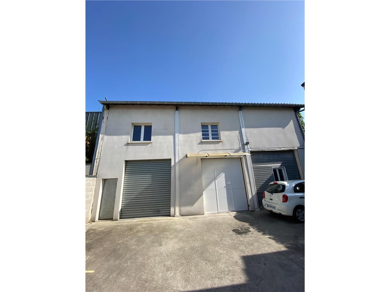 Vente local 446 m² à Talence