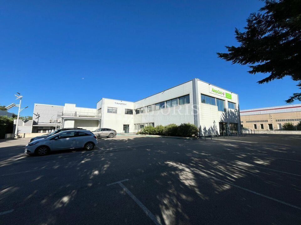 Location bureaux 120 m² non divisibles