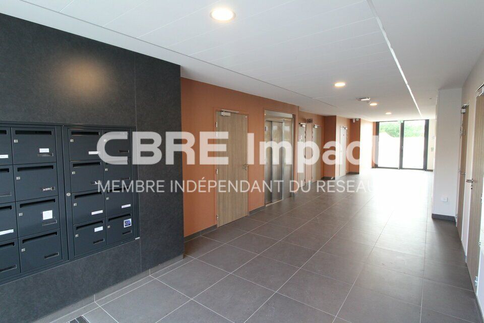 Bureaux neufs d'une centaine de m² situés à Bezannes 