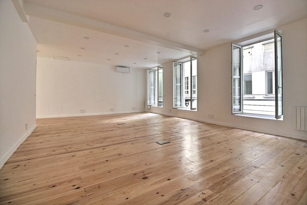 Location bureaux 620 m² divisibles à partir de 24 m²