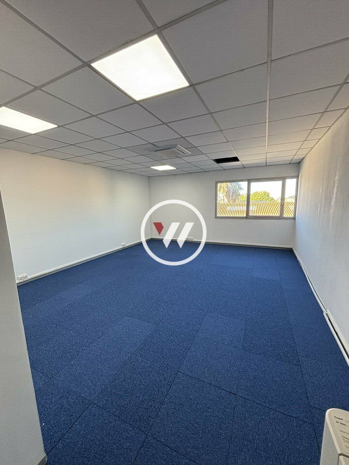 Location bureaux 38 m² non divisibles