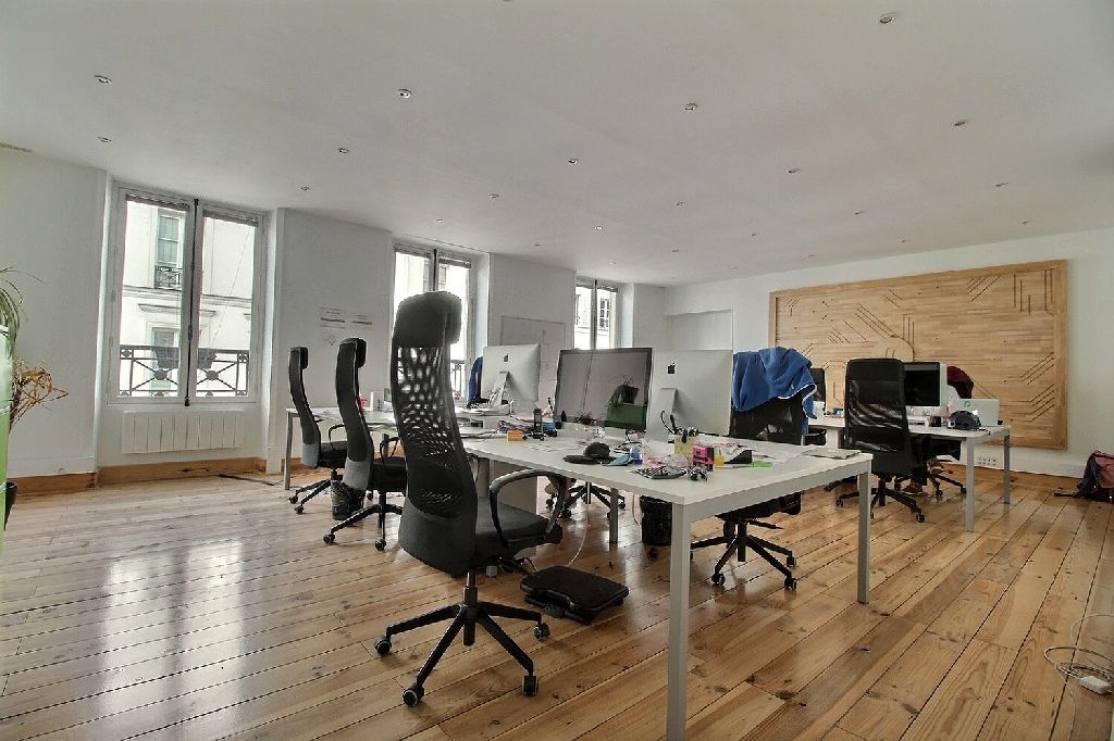 Location bureaux 179 m² non divisibles