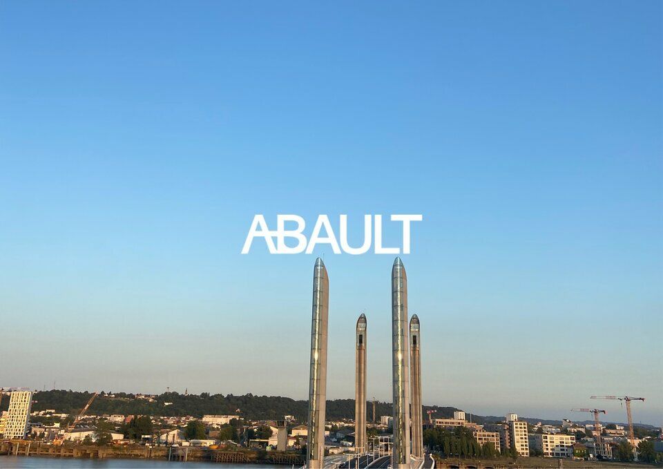 À VENDRE – LOCAL COMMERCIAL DE 155 m² – BORDEAUX