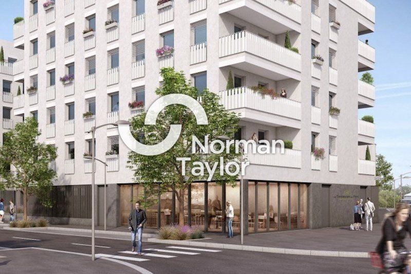 Location local commercial 200 m² non divisibles