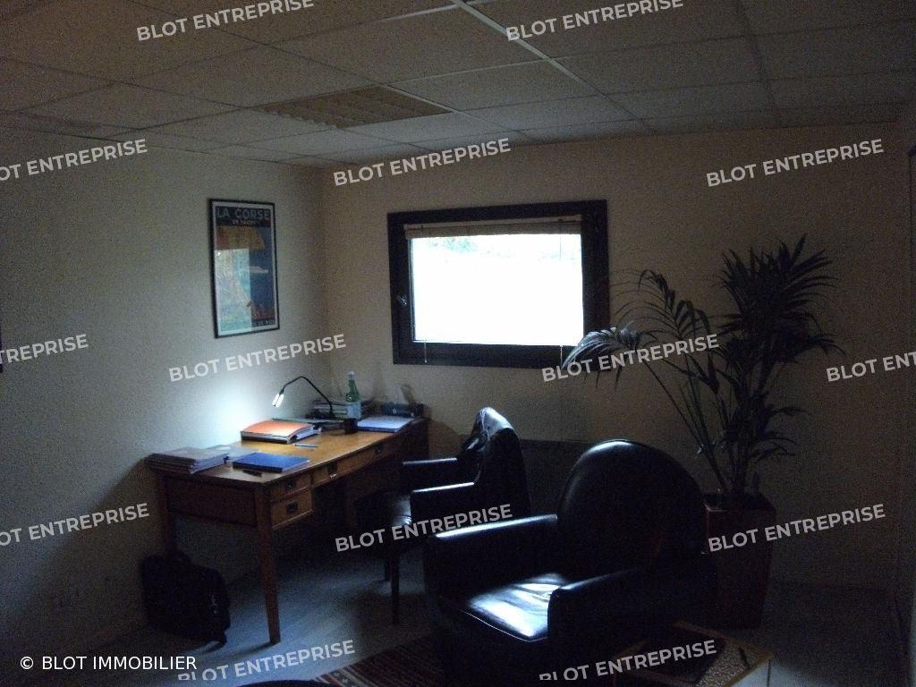 Location bureaux 59 m² non divisibles