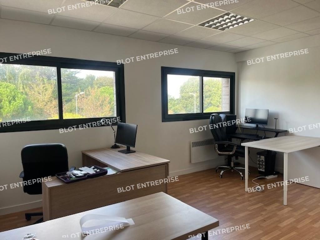 Location bureaux 51 m² non divisibles