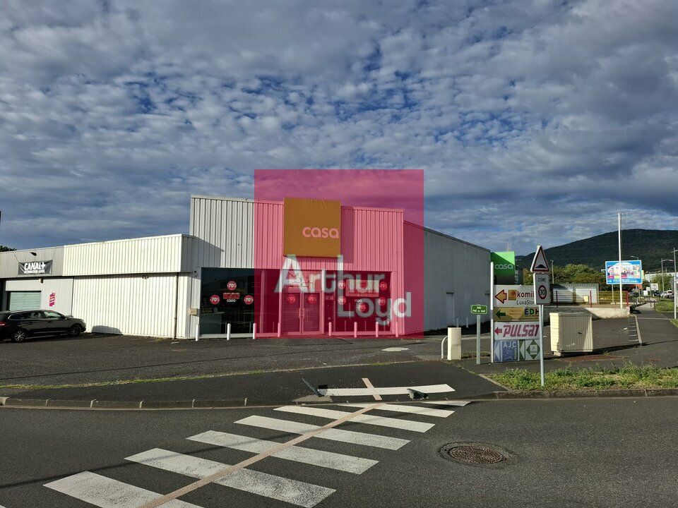 LOCAL COMMERCIAL 740 M² A LOUER ZONE COMMERCIALE ESPACE MOZAC