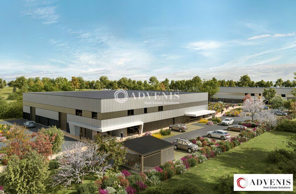 Location local d''activites 4356 m² divisibles à partir de 2018 m²