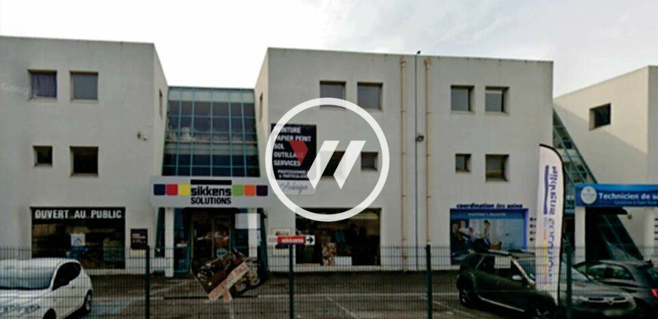 Location bureaux 213 m² non divisibles